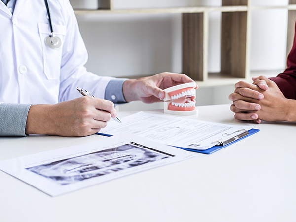 外苑前（東京）の歯医者、Angel矯正歯科・歯科口腔外科のセレック(CEREC)治療