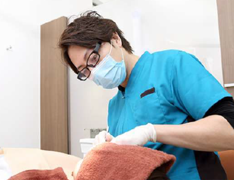 外苑前（東京）の歯医者、Angel矯正歯科・歯科口腔外科でむし歯治療