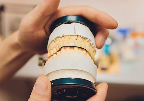 外苑前（東京）の歯医者、Angel矯正歯科・歯科口腔外科で親知らずの抜歯